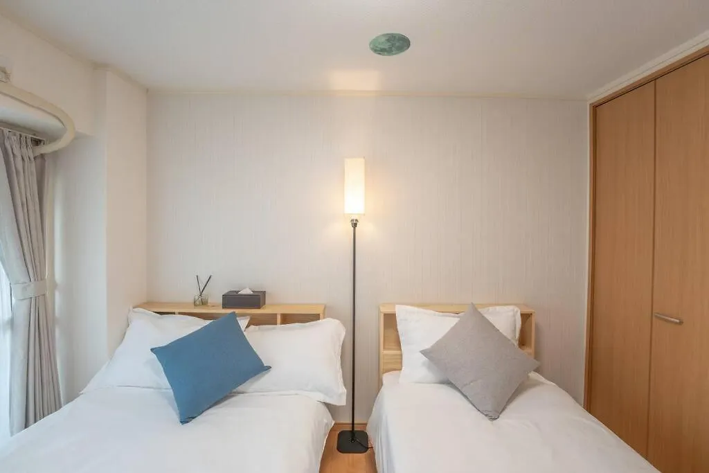 12 Min Walk To Shinjuku Str ,6 Min Higashishinjuku ,Nearest Kabukicho ,Shinjuku Oen, Apartment Tokyo
